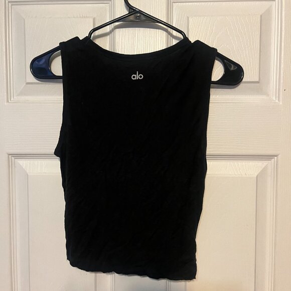 FLAWED ALO BLACK CROP TOP P2P 13.5" - Picture 3 of 5
